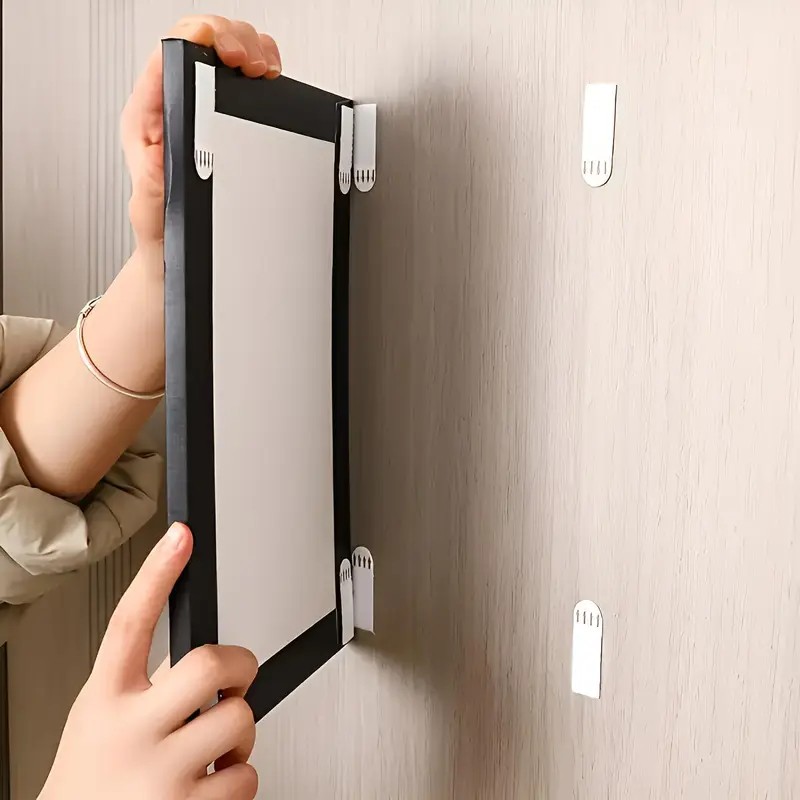 24 Paia di Strisce Adesive Res - Picture Hanging Strip recensione e prezzo